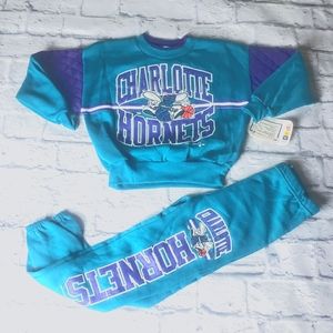 Vintage Children's Charlotte Hornets 2pc Sweatsuit Sz 6